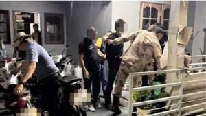 Knife Wielding Man Removed from Phuket Streets