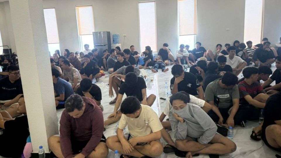 Cambodia Detains 746 Foreigners in Scam Crackdown