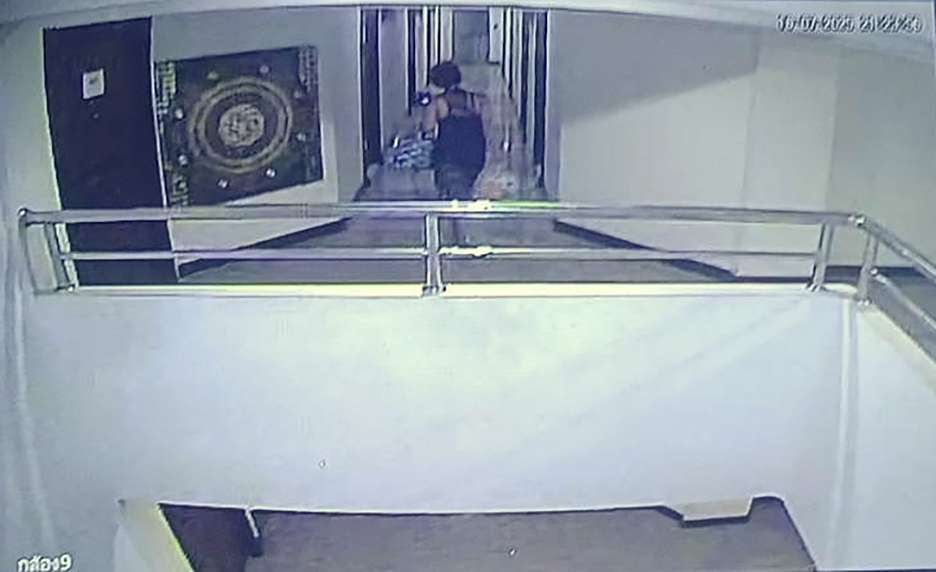 Mystery Woman Sought After Two Tourists Die in Pattaya