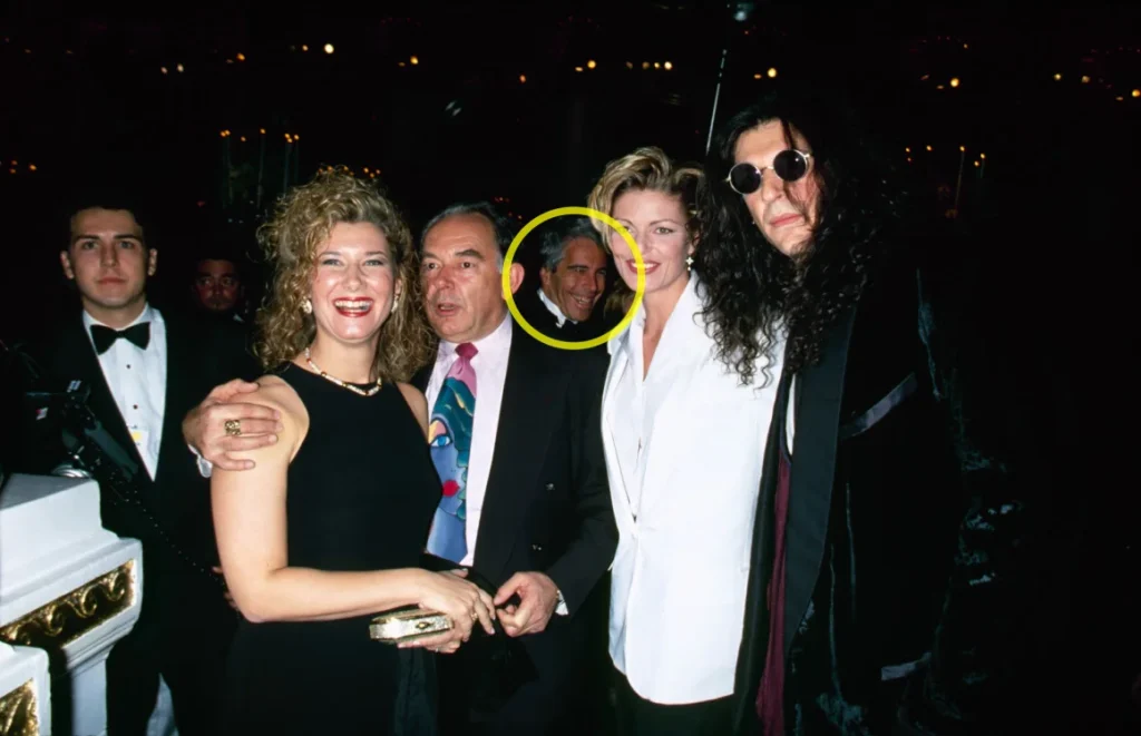 New Trump–Epstein Photos, Video Raise Fresh Questions 1
