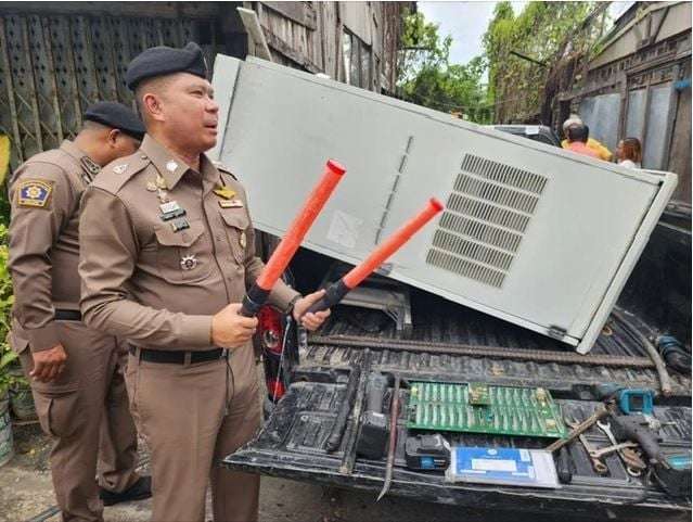 Two Arrested for Bangkok Internet Cabinet Thefts