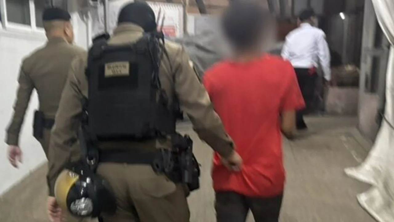 Bangkok Man Stabbed After Confrontation Over a Glance
