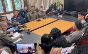Chinese Fraud Gang Busted Withdrawing Mule Account Cash