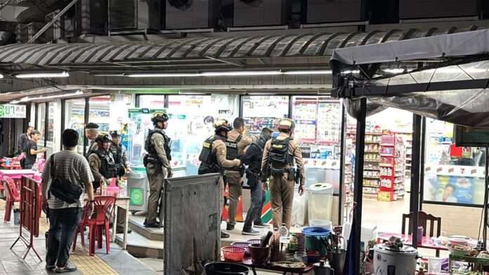 Chinese Man Surrenders After Armed Standoff in Pattaya