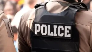 Fake Police Extort Restaurant