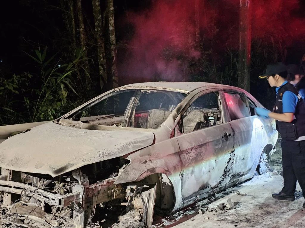 Police Probe Murder After Burned Body Found in Car