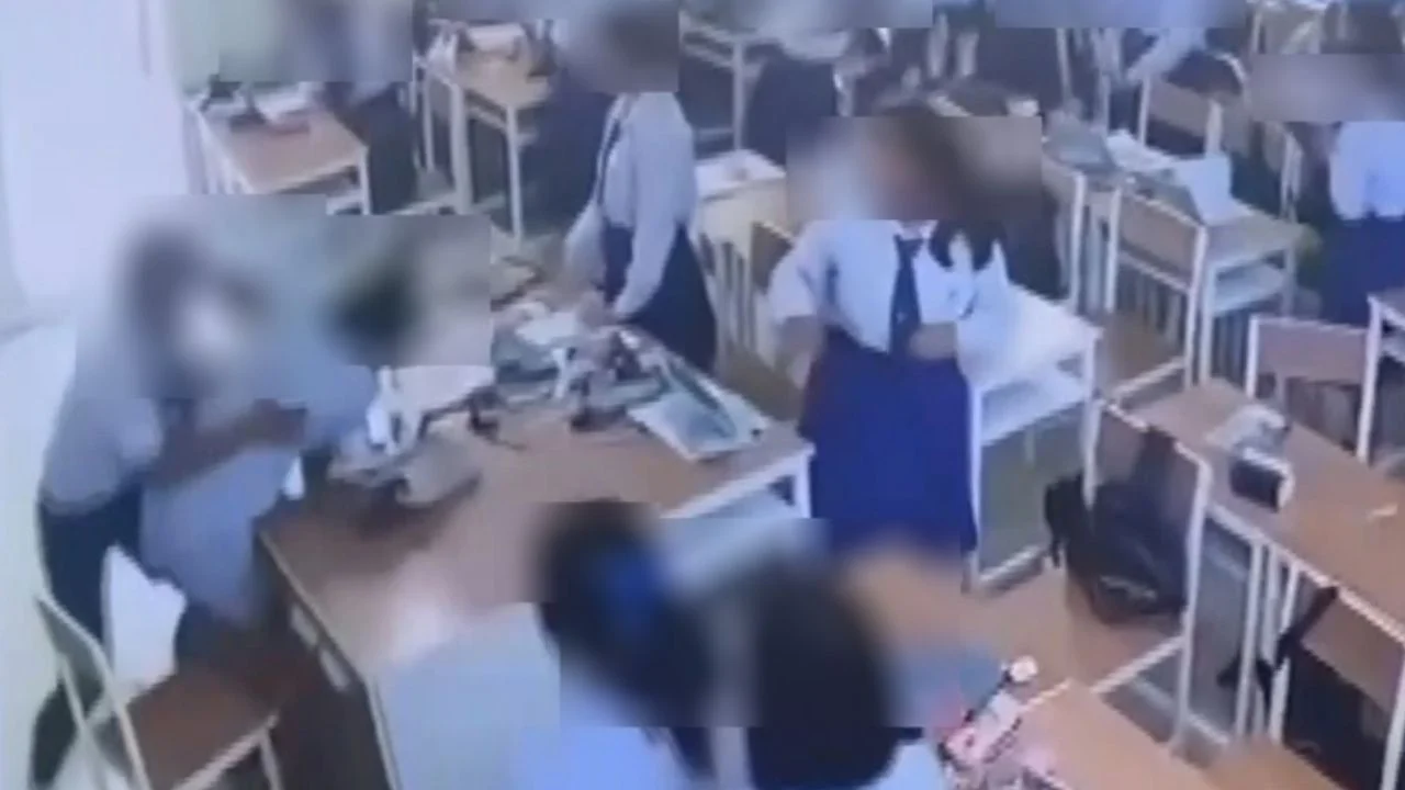Uthai Thani Student Punches Teacher Over Exam Score