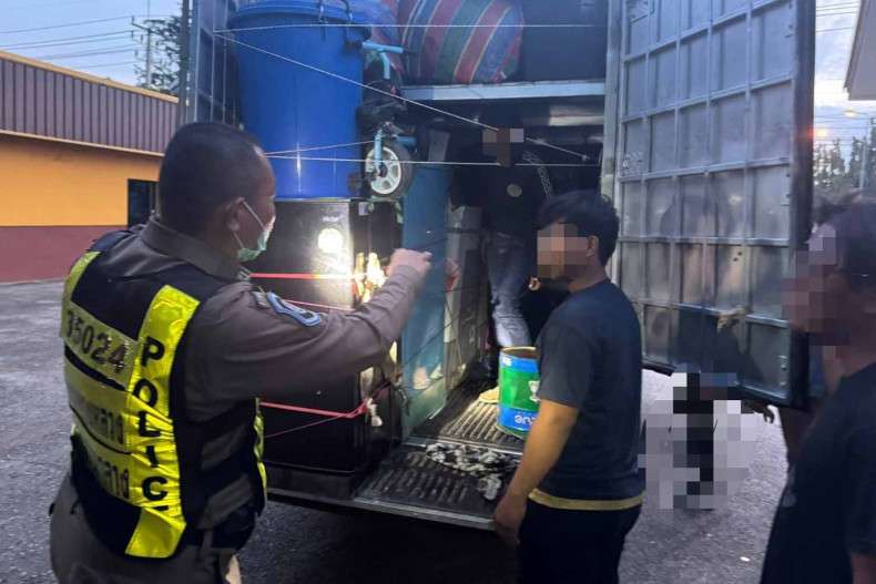 Thai Driver Caught Transporting Illegal Migrants