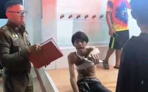 Police Hunt Teen Gang After Machete Attack in Chiang Mai